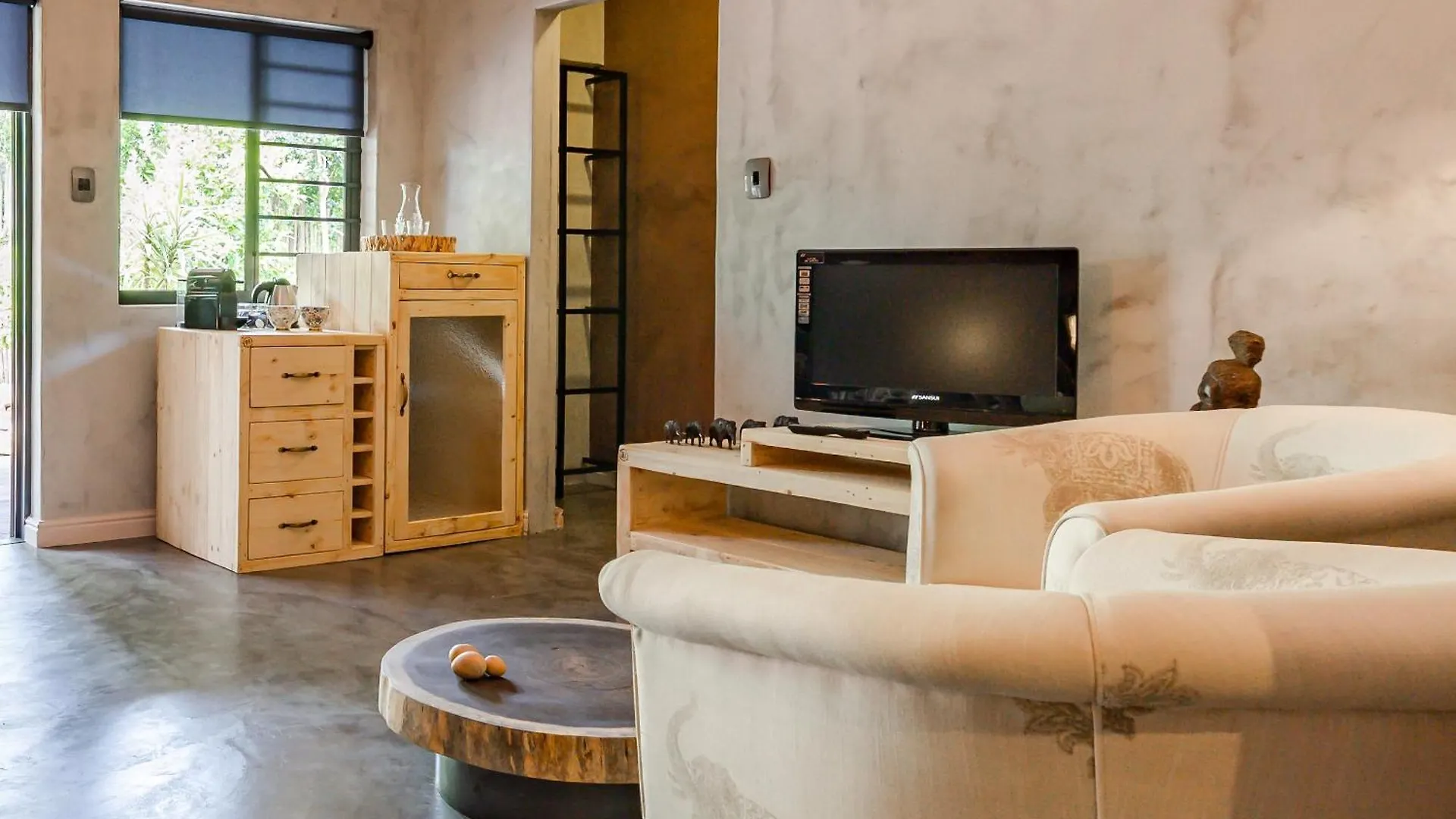 Yebo Boutique Guesthouse Somerset West South Africa