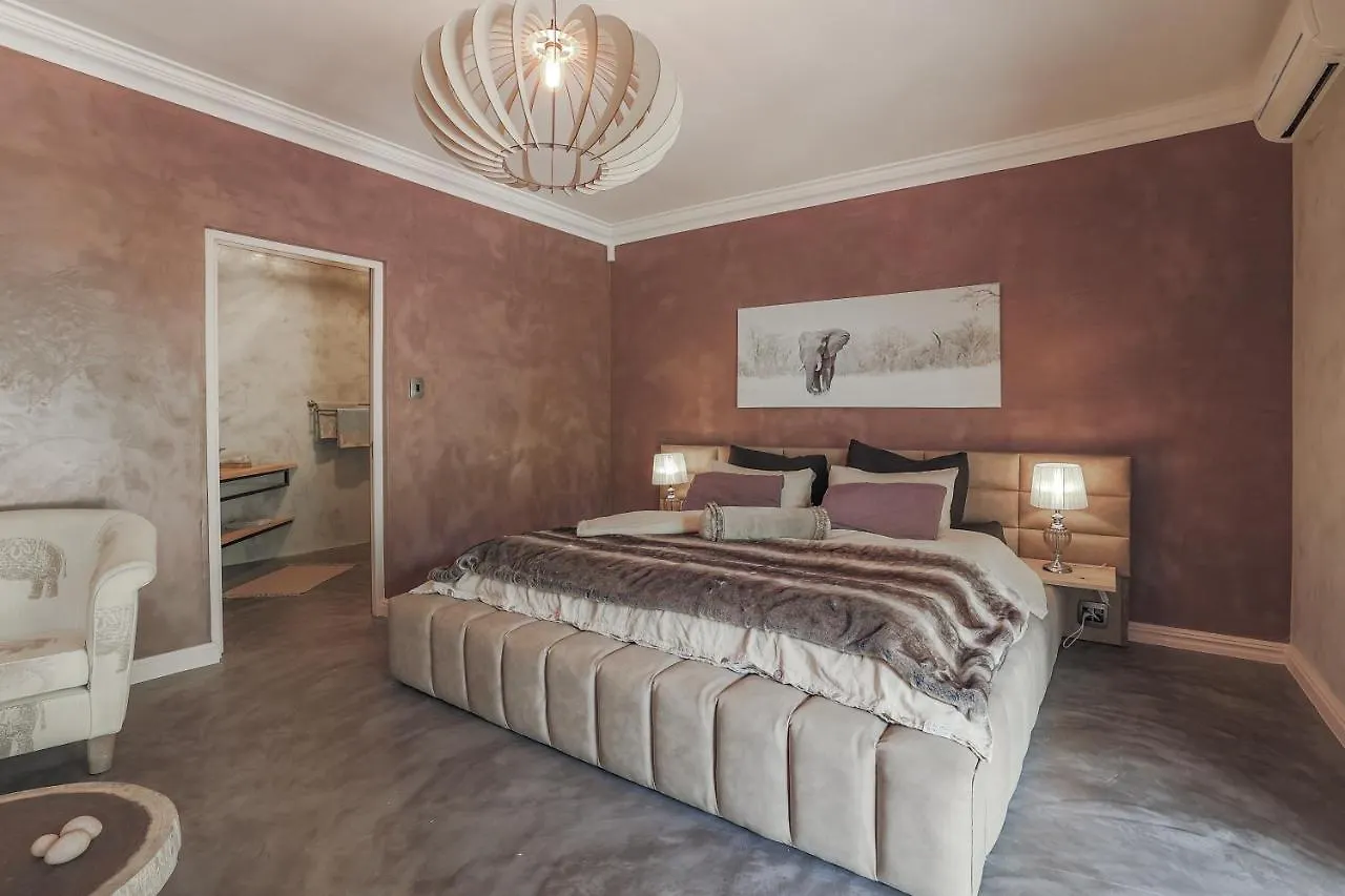 YEBO Boutique Guesthouse Somerset West