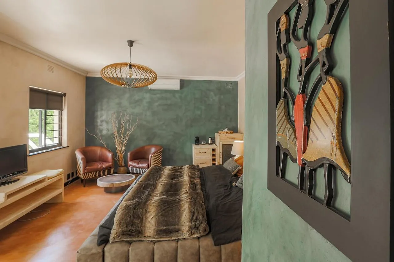 Yebo Boutique Guesthouse Somerset West 4*,